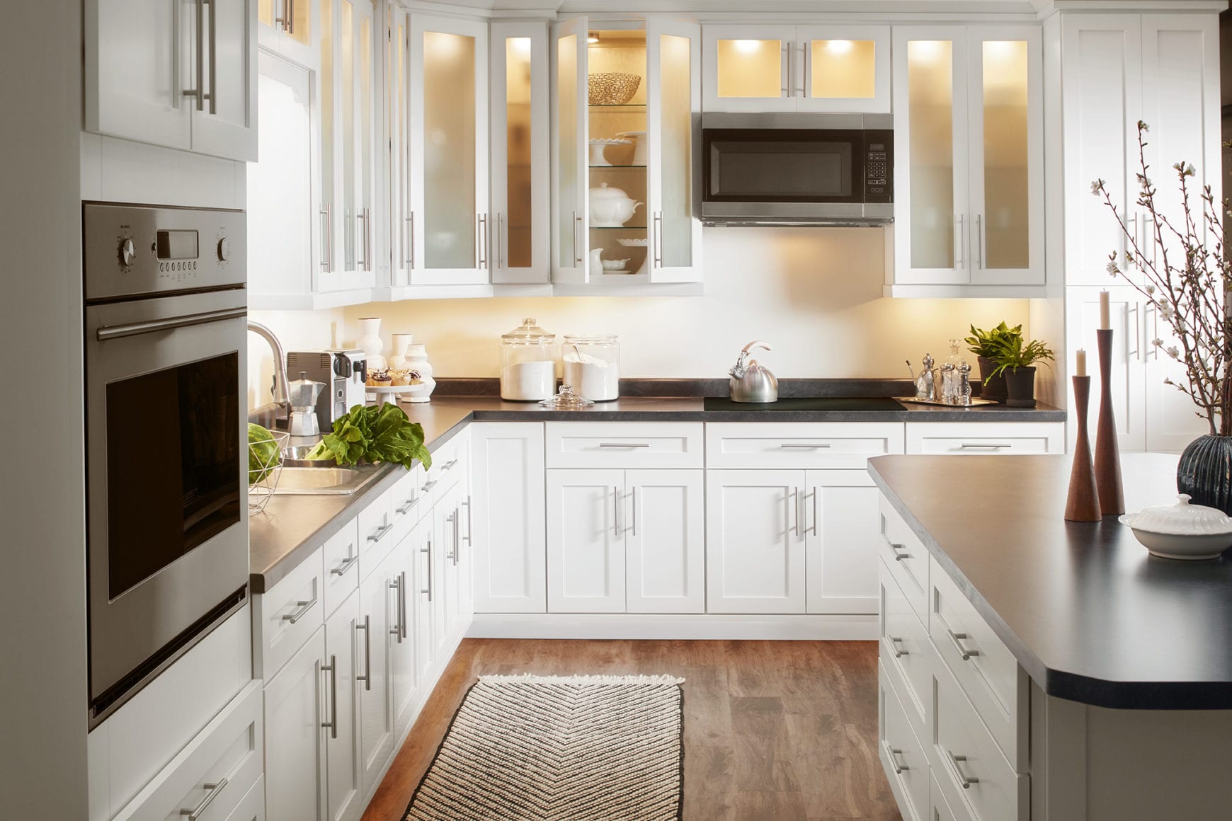 Shaker Flat Panel | Valleywood Cabinetry